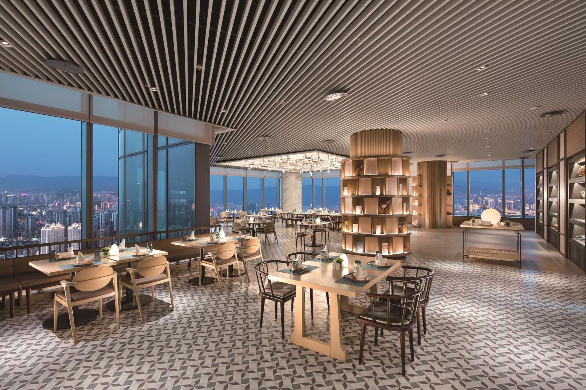 Отель Hilton Fuzhou Фучжоу Экстерьер фото